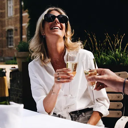 La De La Mirande * Namur